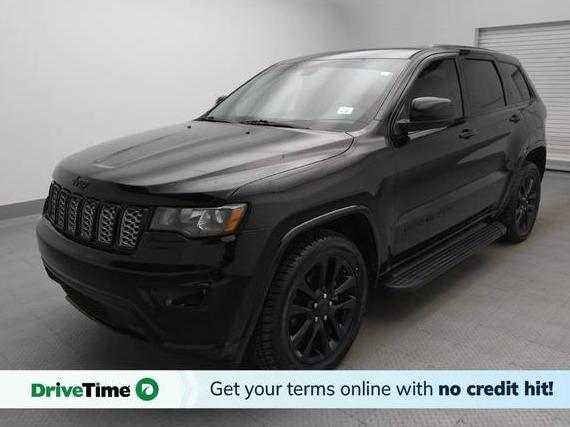 JEEP GRAND CHEROKEE 2018 1C4RJFAG2JC137685 image